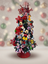 Cargar imagen en el visor de la galería, Arbolito Navideño en Renta – Estilo Mickey & Minnie Disney