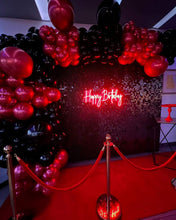 Cargar imagen en el visor de la galería, BackDrop - Hollywood VIP