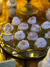 Cargar imagen en el visor de la galería, Mesa de postres - Mariposa
