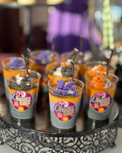 Cargar imagen en el visor de la galería, Mesa de postres - Halloween
