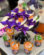 Cargar imagen en el visor de la galería, Mesa de postres - Halloween
