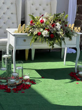 Cargar imagen en el visor de la galería, Mr &amp; Mrs - Pergola
