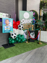 Cargar imagen en el visor de la galería, Decoracion Tematica Mundial 2026 para Restaurante — Grupo Lion Fish
