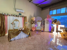 Cargar imagen en el visor de la galería, Backdrop XV - Trono + Recibidor
