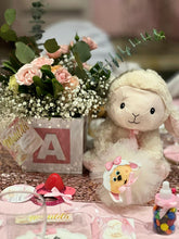 Cargar imagen en el visor de la galería, Centro de Mesa - Teddy flowers
