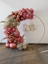 Cargar imagen en el visor de la galería, Bride to be  - Arco de Globos
