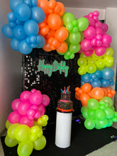 Cargar imagen en el visor de la galería, BackDrop Neon
