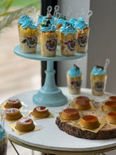 Cargar imagen en el visor de la galería, Mesa de postres - Bautizo
