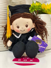 Cargar imagen en el visor de la galería, Peluche - Graduada
